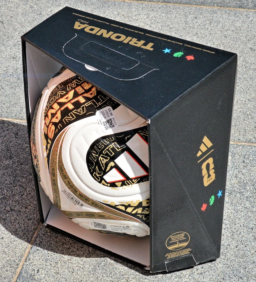 Adidas Trionda Finals Pro – vista laterale con città sede