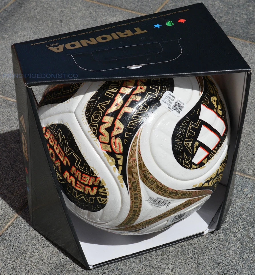 Adidas Trionda Finals Pro – dettaglio grafica e logo FIFA