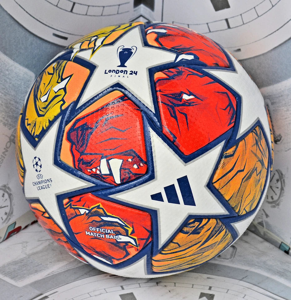 Pallone Adidas London 24 Final – vista completa su sfondo bianco