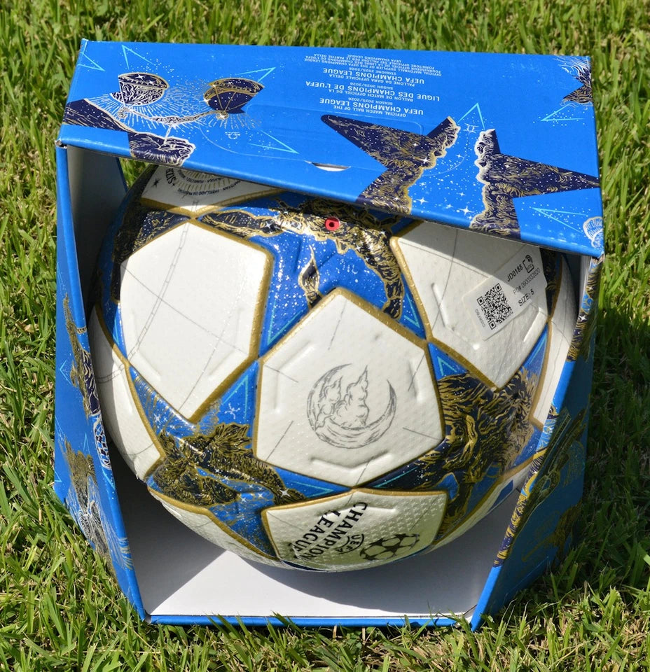 Pallone Adidas UCL 2025-2026 – vista con etichetta FIFA Quality Pro