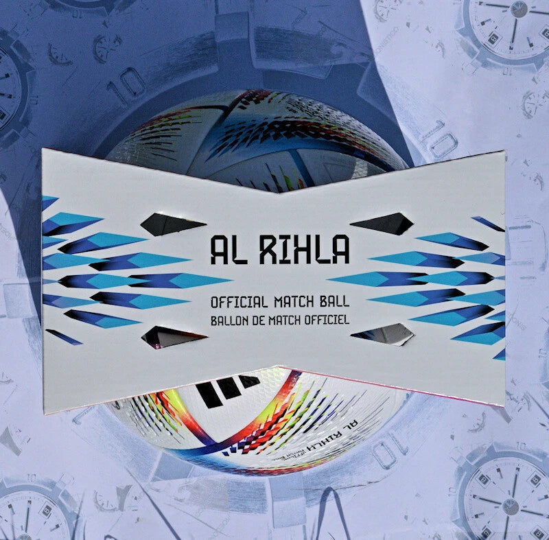 Adidas Al Rihla Pro – dettaglio logo Adidas e barcode